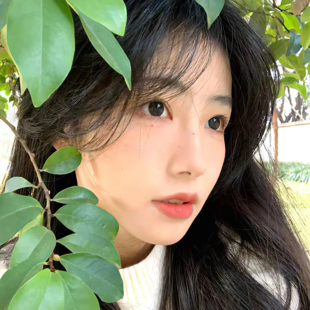 50英尺高的女人